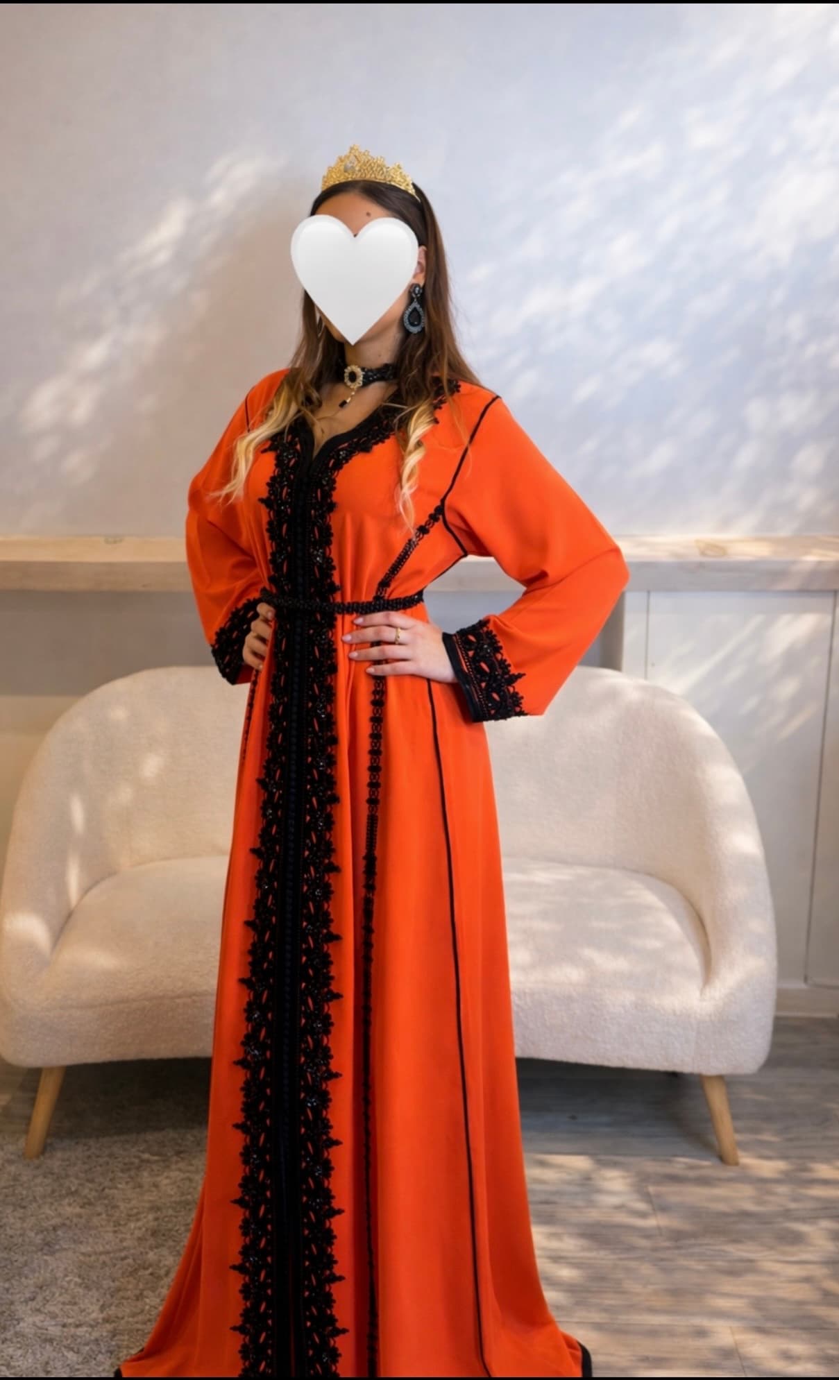 Caftan Orange Brode Noir