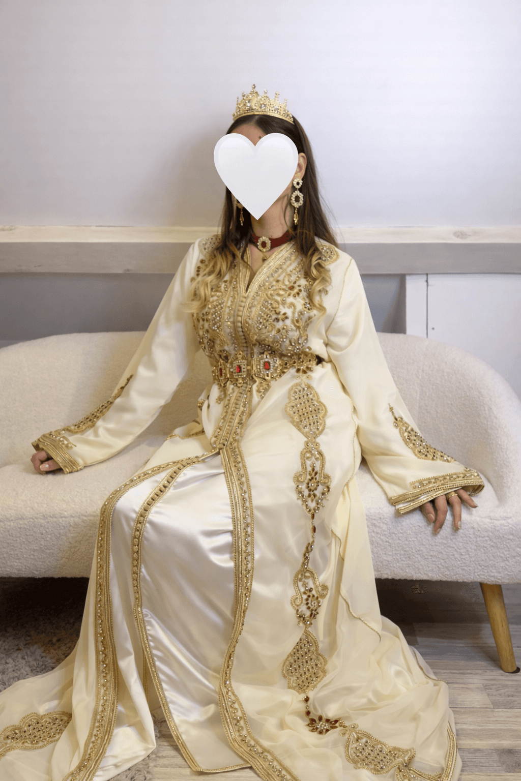 Takshita Royale Ivoire Doré